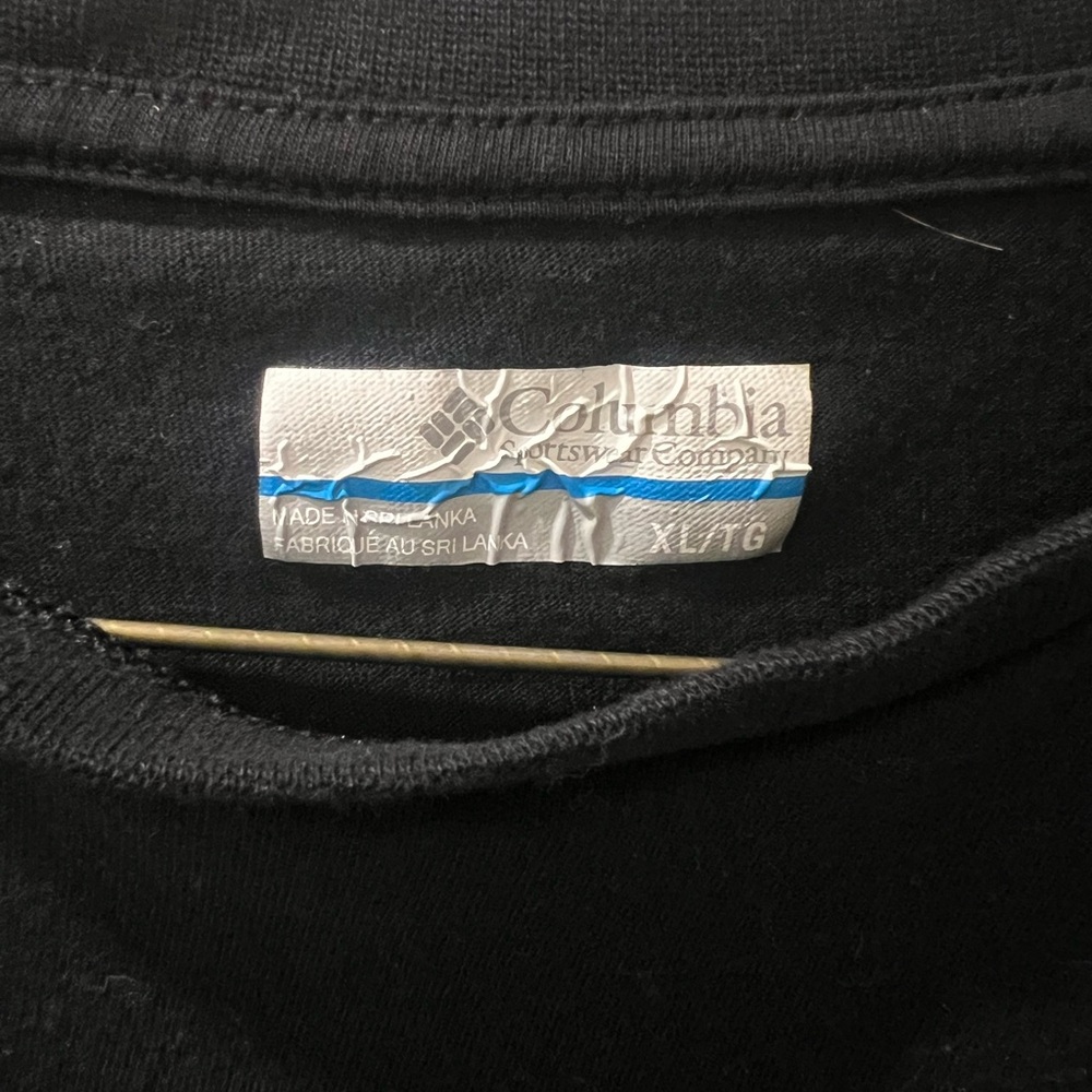 Columbia T-Shirt - Picture 2 of 3